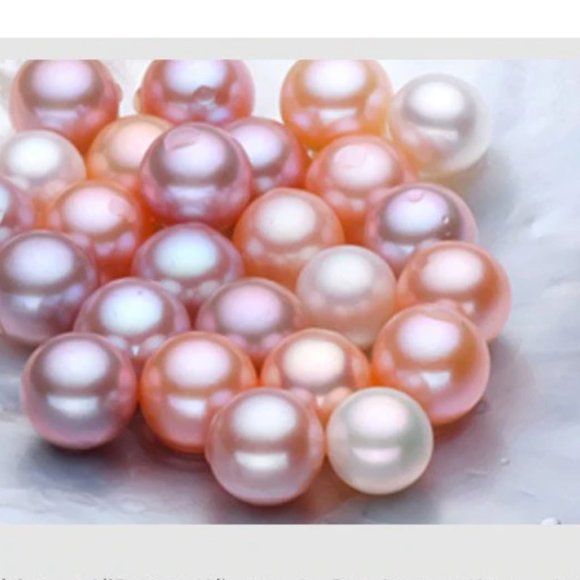 NEW 925 Silver Natural  Pearl Stud Earrings - Picture 8 of 13